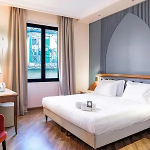 Laurus Al Duomo Hotel